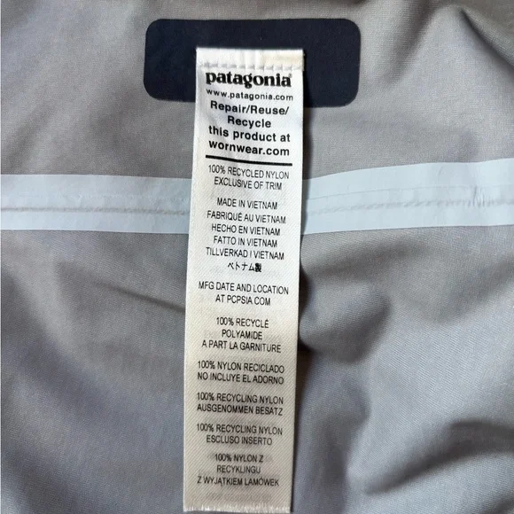 Patagonia Shells Rain Jacket Hooded 100% Recycled Nylon Women’s S - Picture 5 of 5